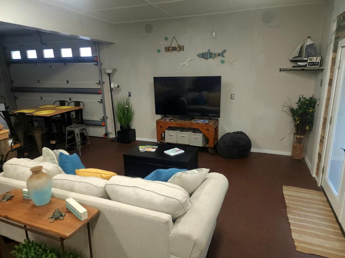 Hidden Gem Guest House Panama City Beach Buitenkant foto